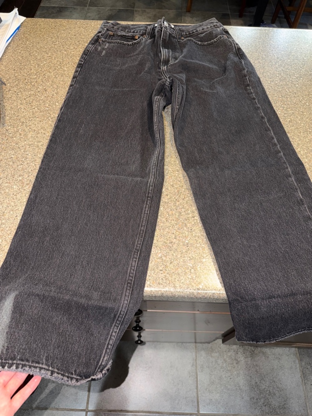 Abercrombie & Fitch Women's Black Straight-Leg Jeans - Picture 3 of 3